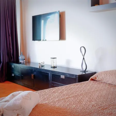 Thalassa Πανσιόν