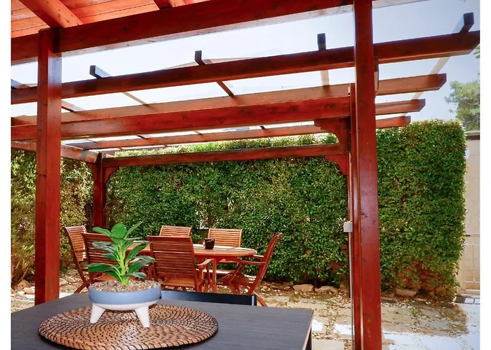 Thalassa Gæstehus 3*